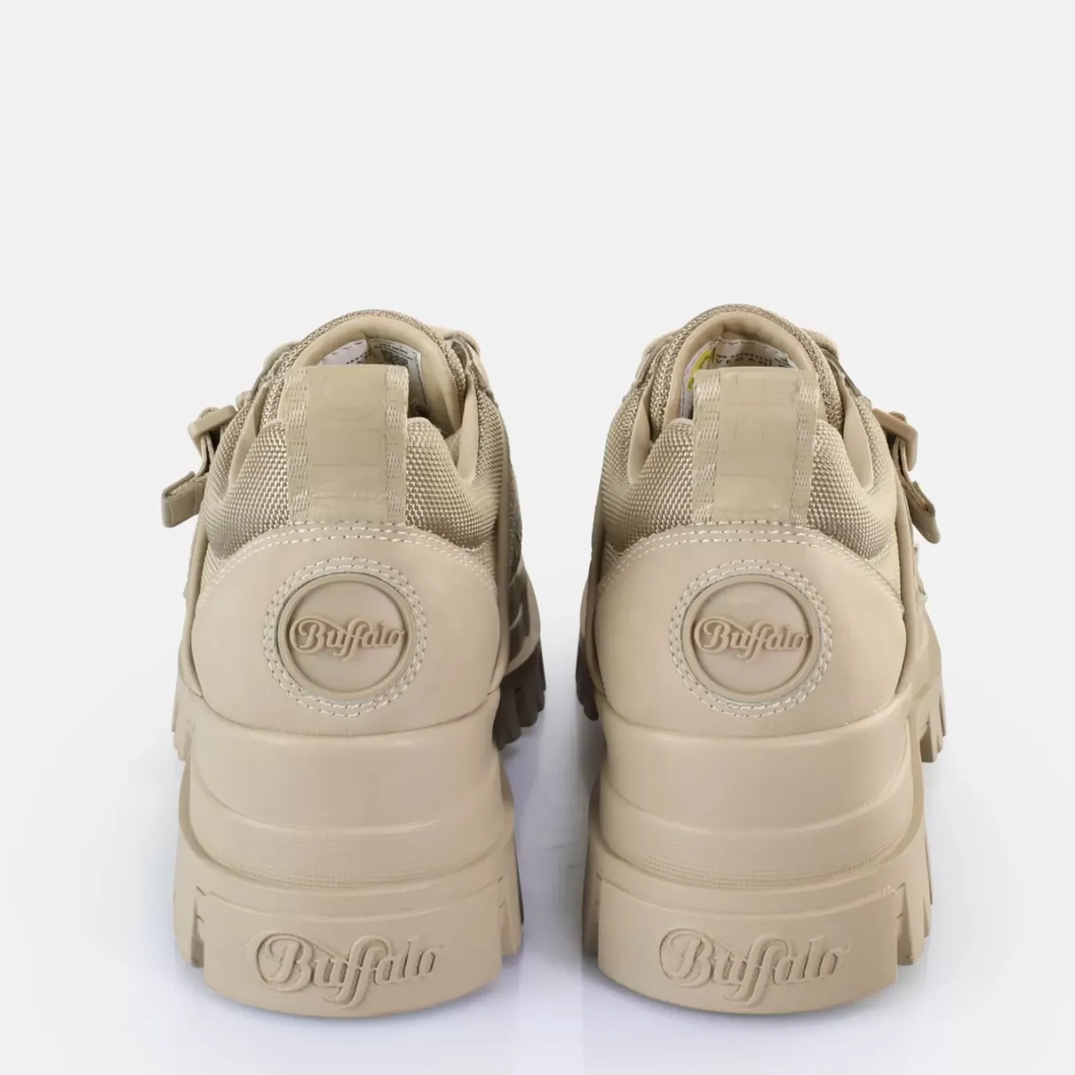 Sale BUFFALO Alpha Com Lo Chaussures Basses Veganes Creme Cream