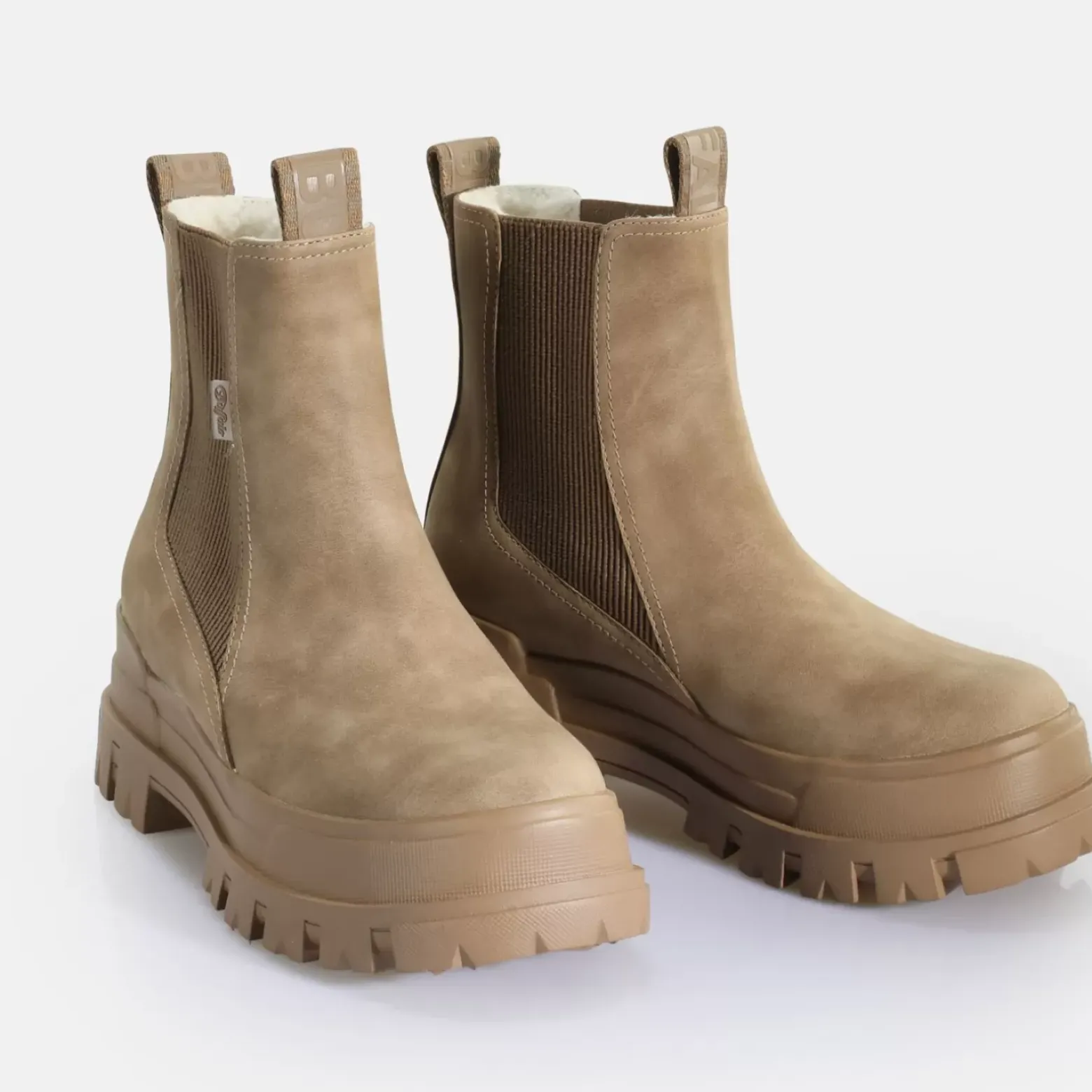 Discount BUFFALO Aspha Chelsea Mid Fourrure De Nubuck Vegan Marron