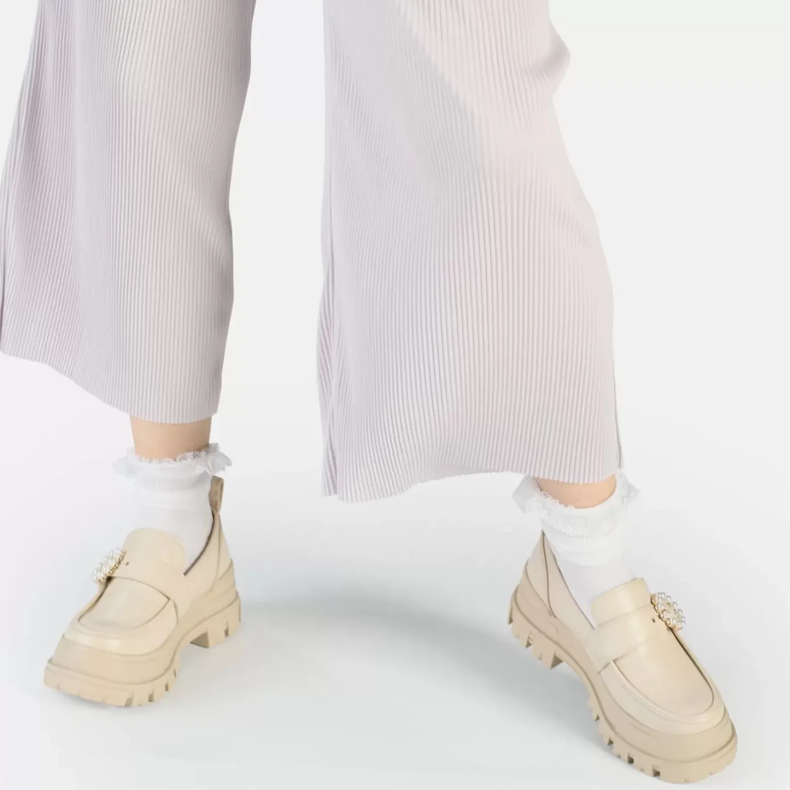 Cheap BUFFALO Aspha Loafer Buckle Chaussures Basses Vegan Beige