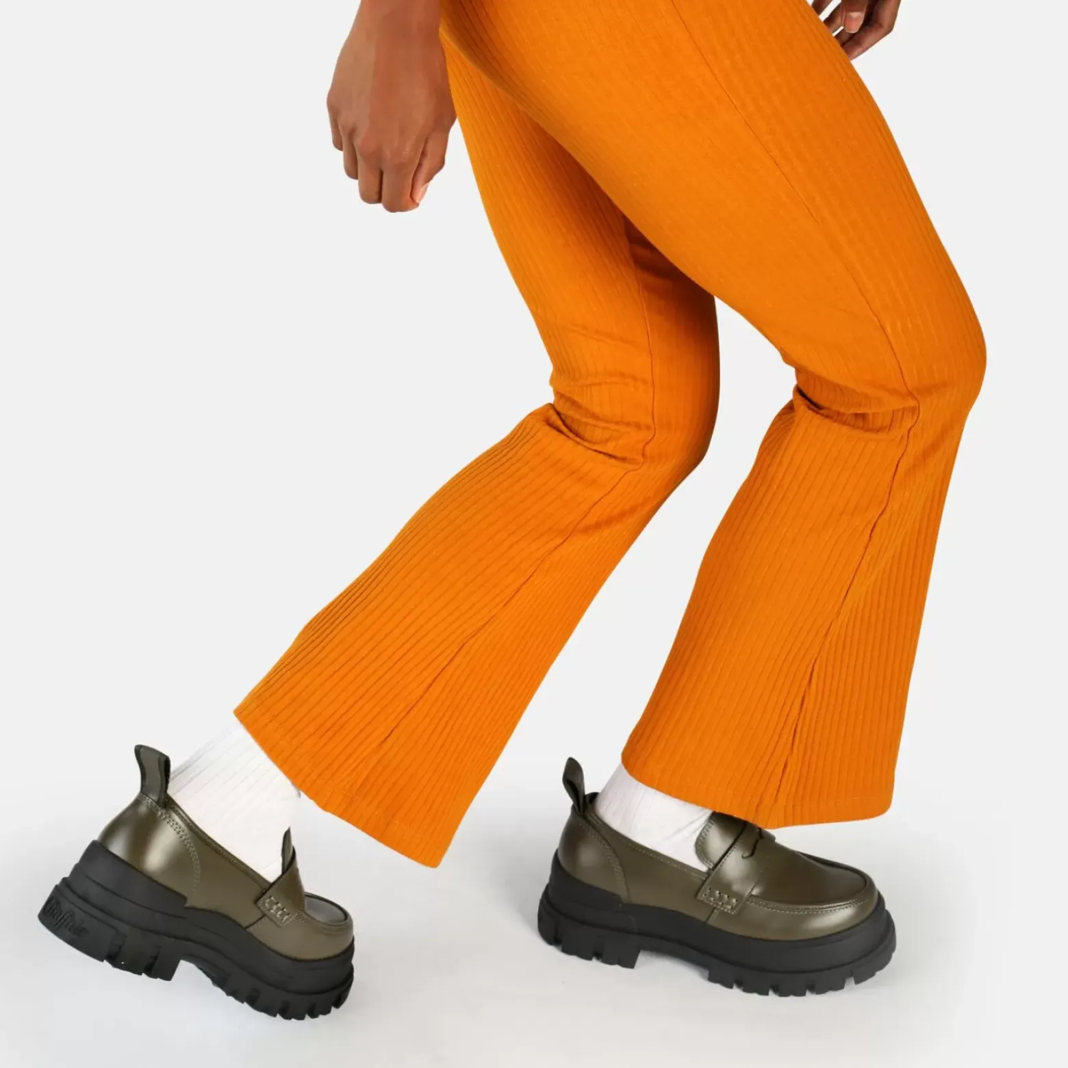 Cheap BUFFALO Aspha Loafer Chaussures Basses Vegan Kaki Beige