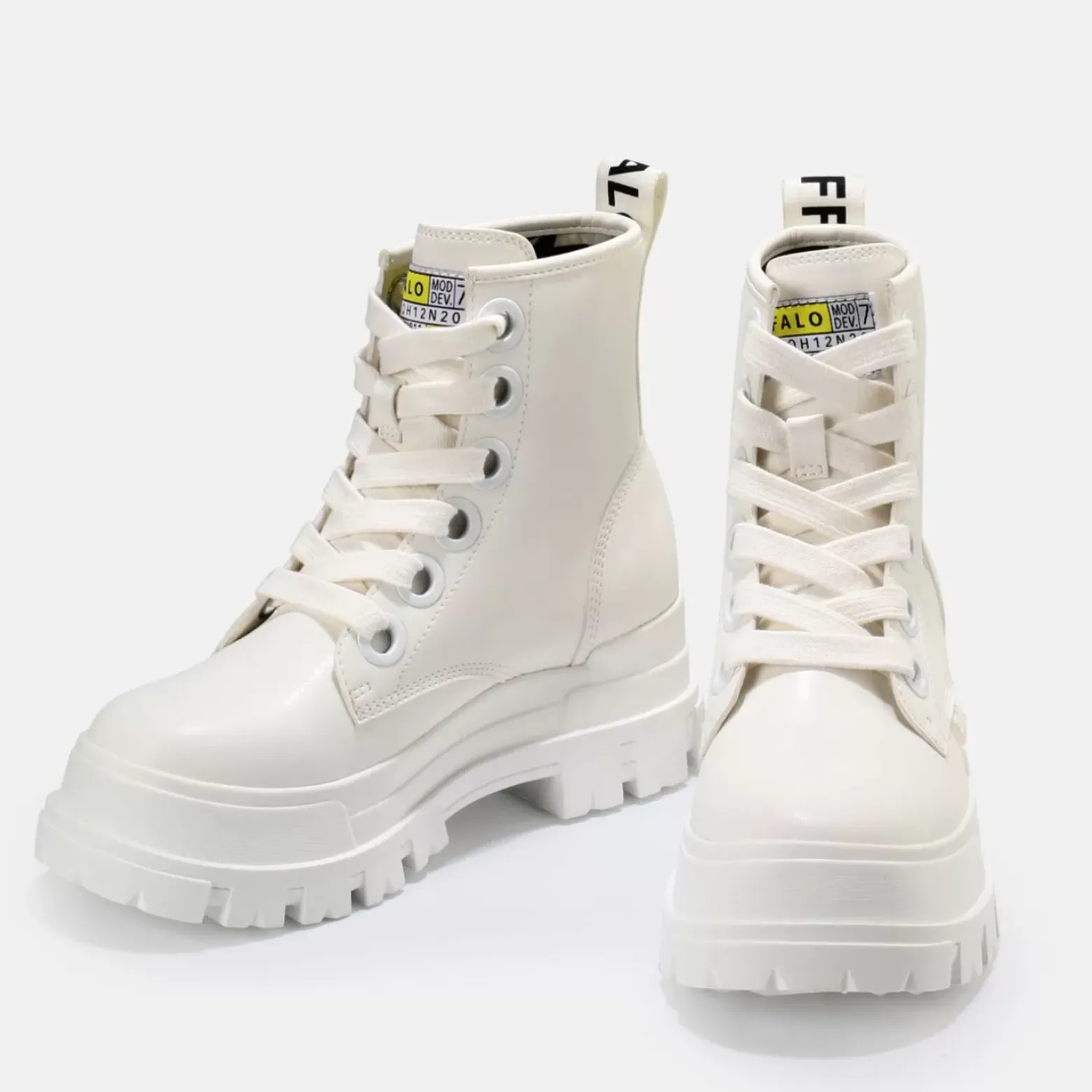 Online BUFFALO Aspha Rld White/Black Noir-Blanc