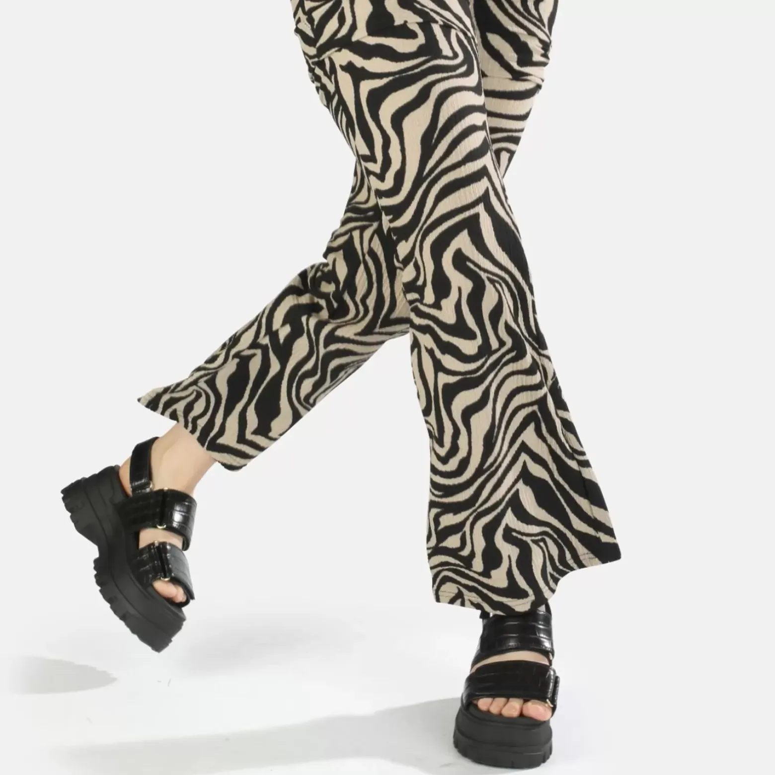 Clearance BUFFALO Aspha Snd Sandales Plateforme Veganes Noir