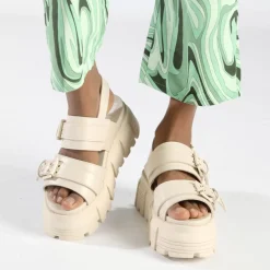 Hot BUFFALO Ava Sandal Sandales A Plateforme Veganes Creme