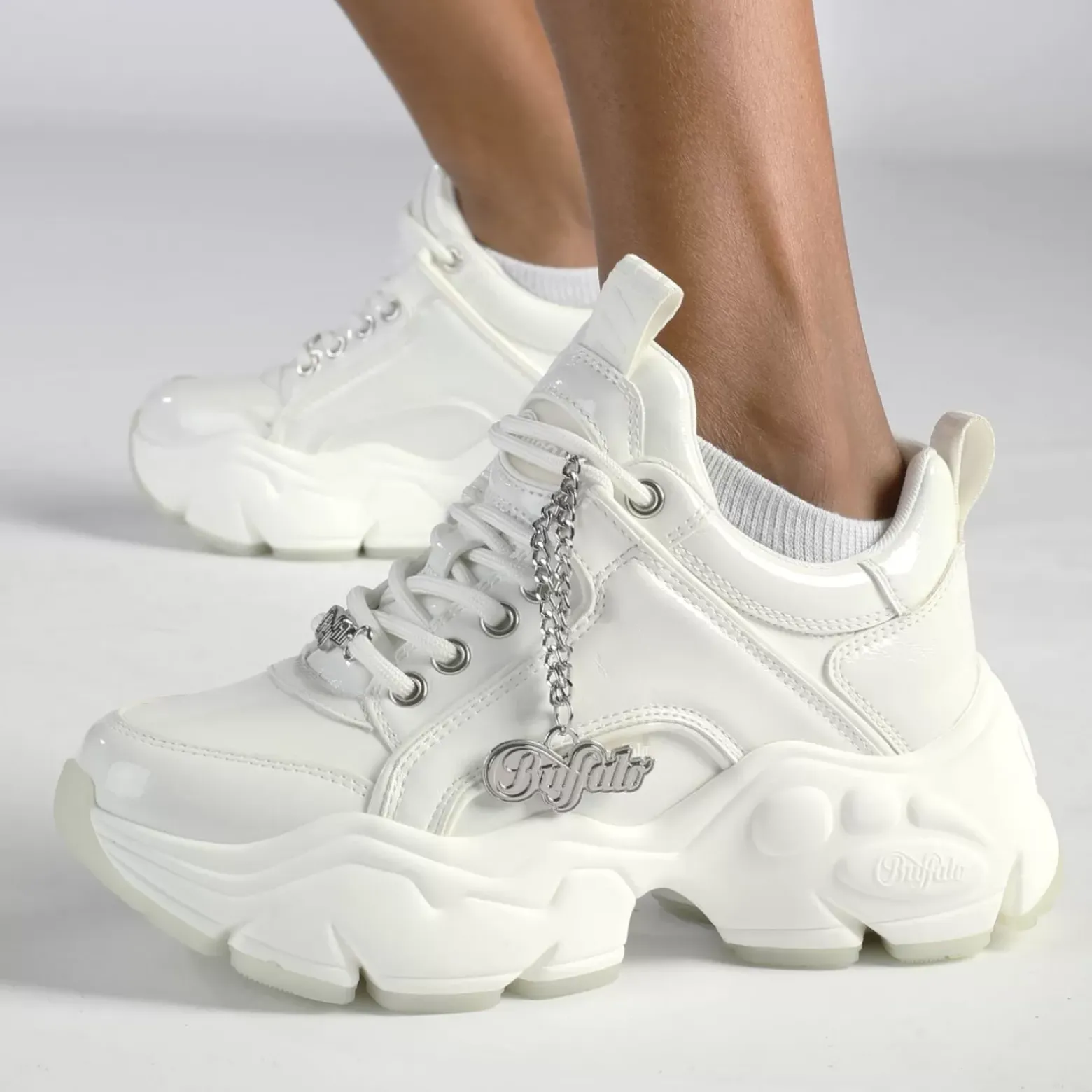 Cheap BUFFALO Binary Baskets Basses Veganes Blanc Casse