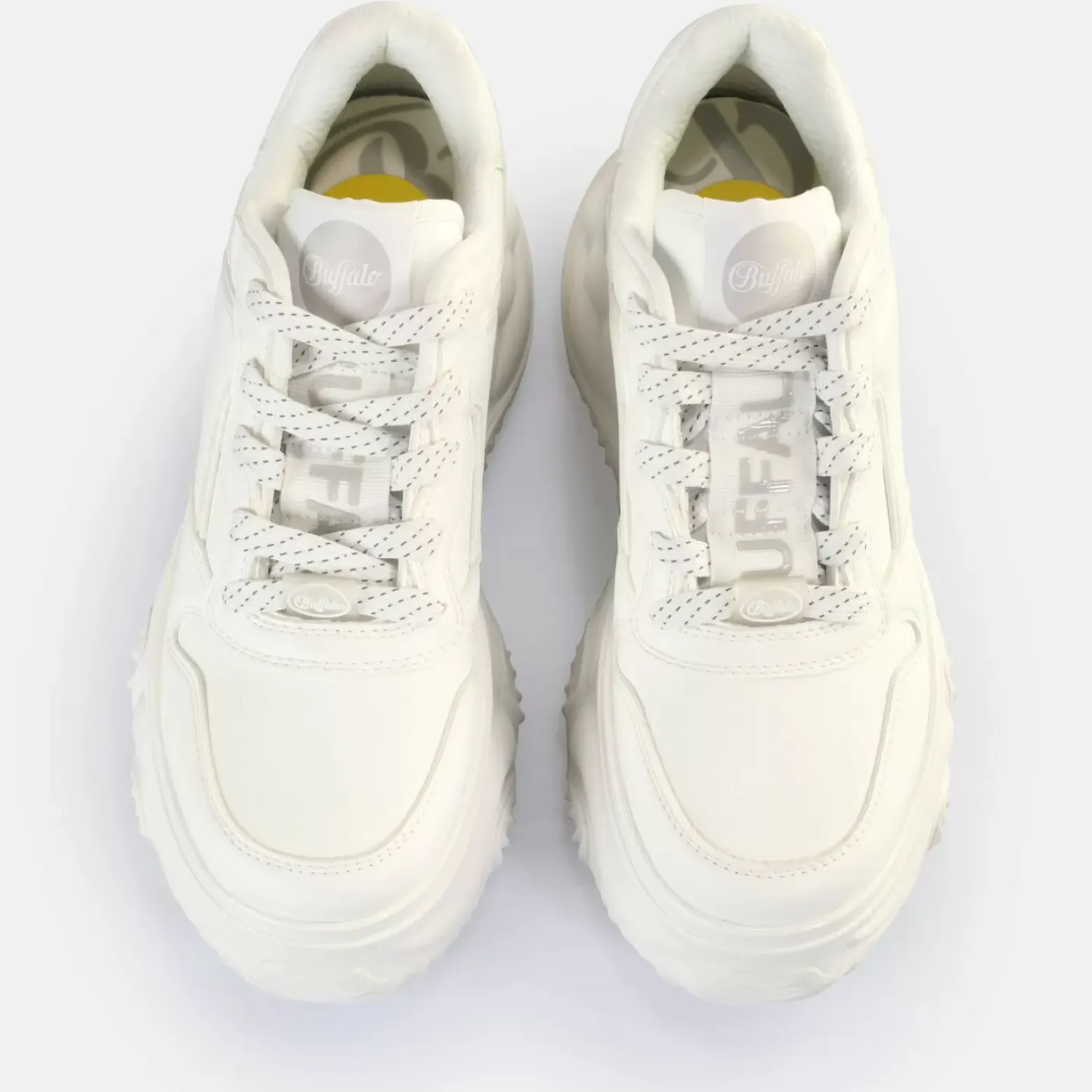 Fashion BUFFALO Blader One Baskets Basses Veganes Blanc