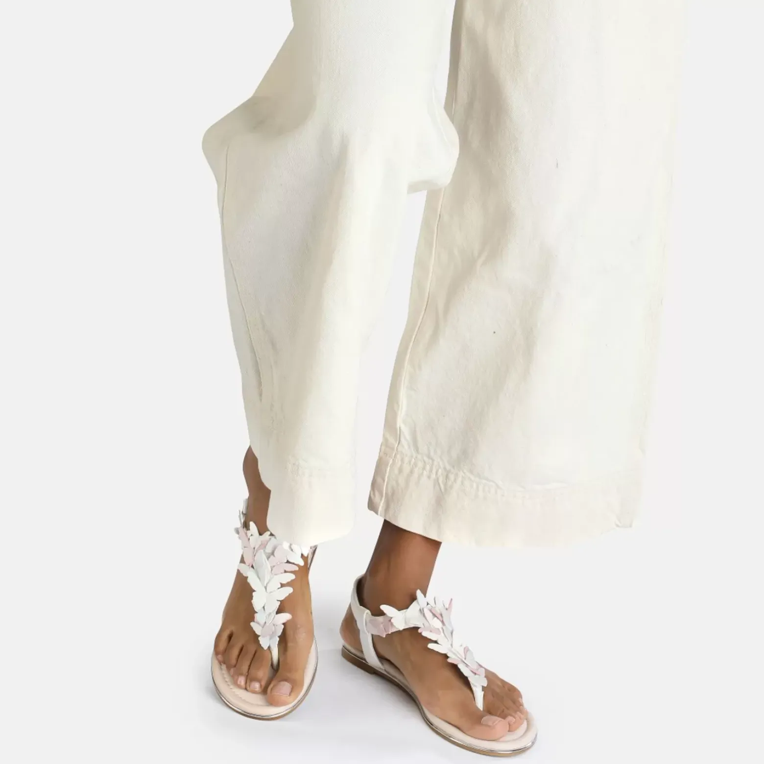 Cheap BUFFALO Capri Butterfly Sandales Veganes Perle Blanc