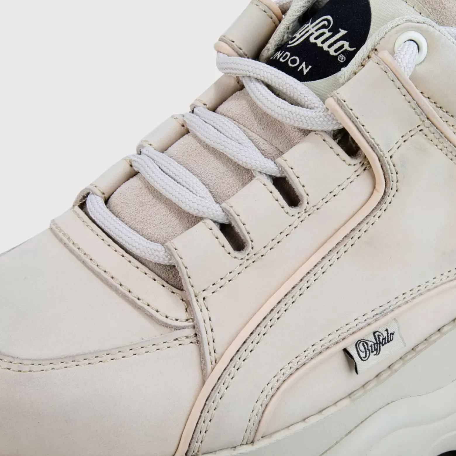 Hot BUFFALO Classic Baskets Basses Cuir Nubuck Creme