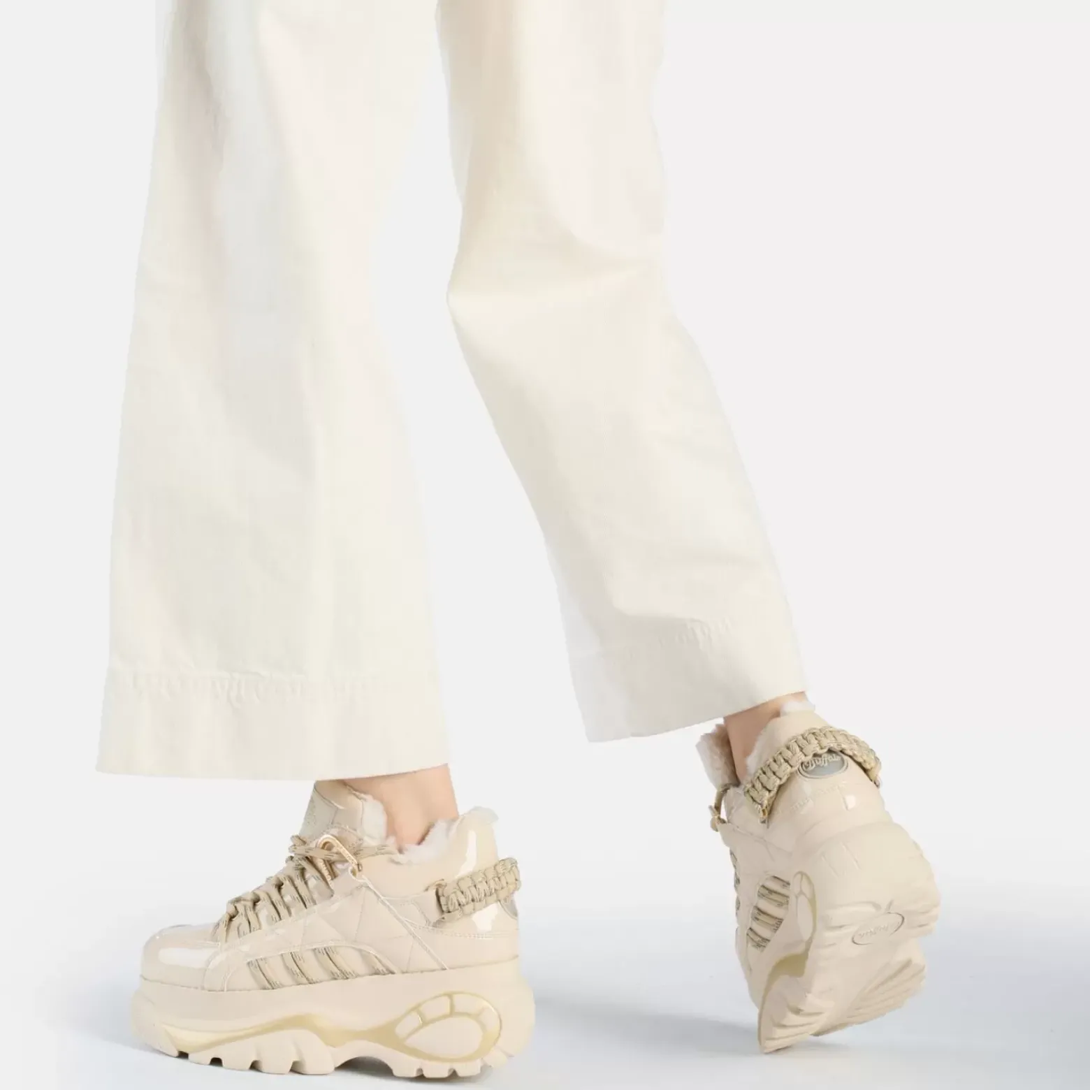 Best Sale BUFFALO Classic Baskets Basses Vegan Creme