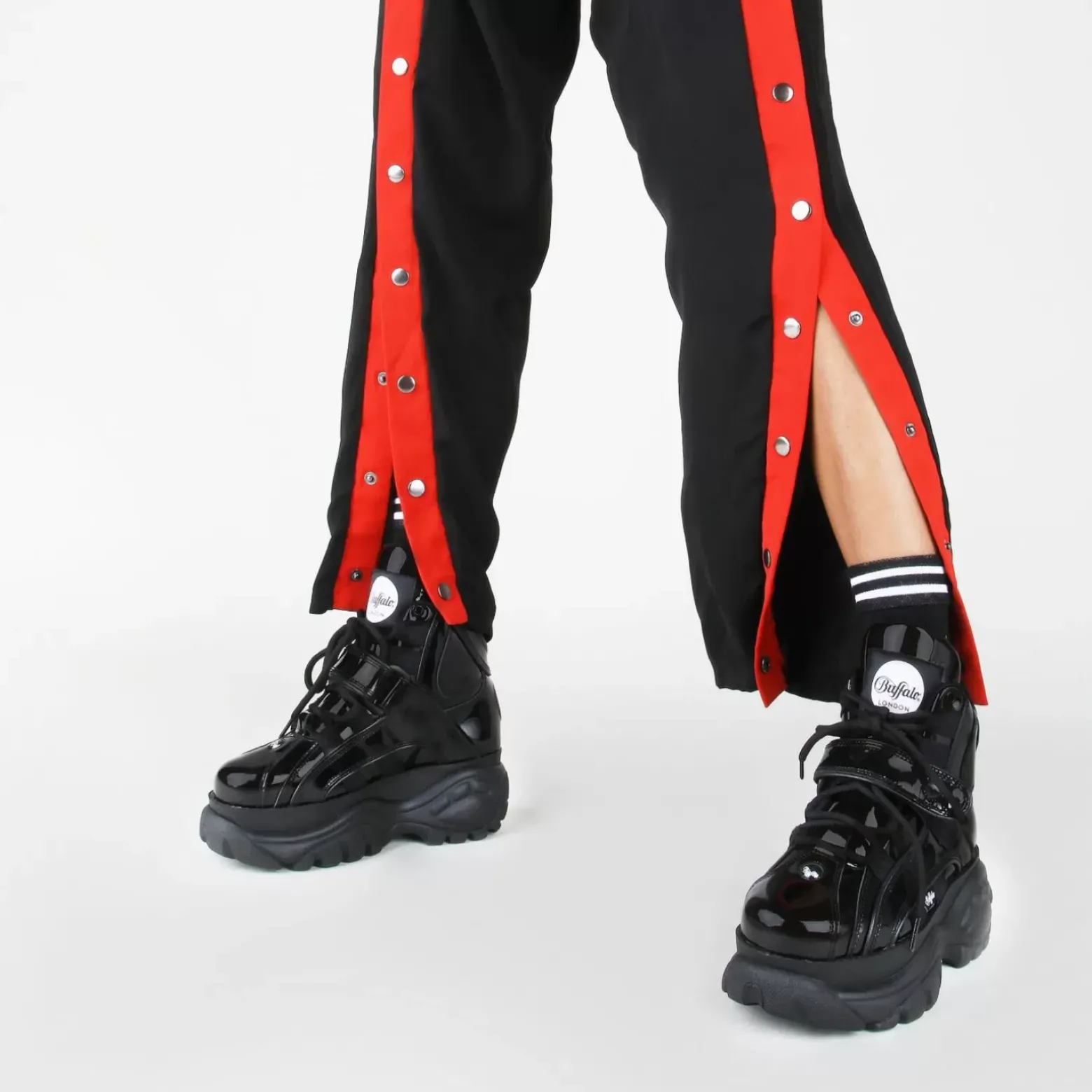 Best Sale BUFFALO Classic Sneaker High Cuir Noir