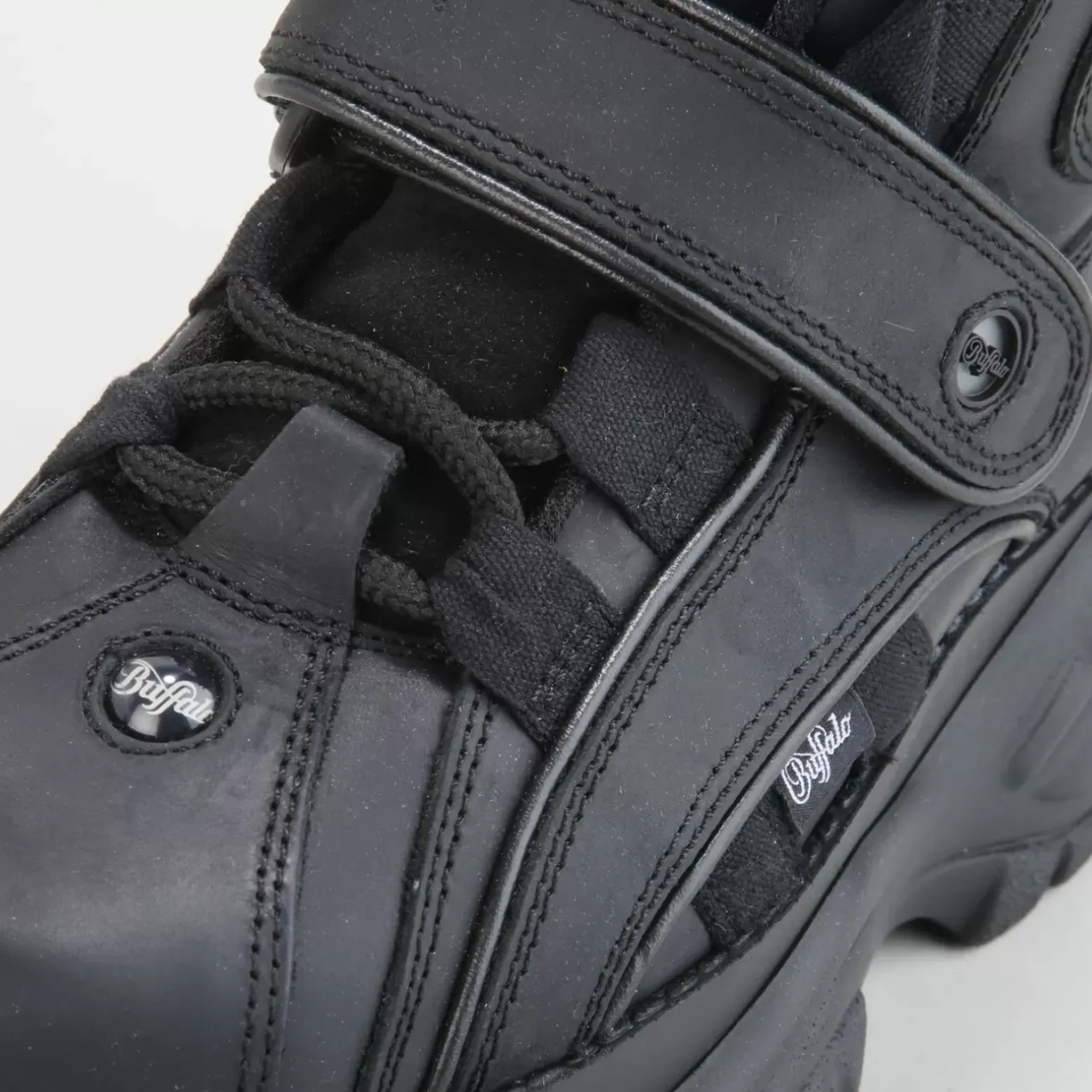 Best Sale BUFFALO Classic Sneaker High Cuir Noir