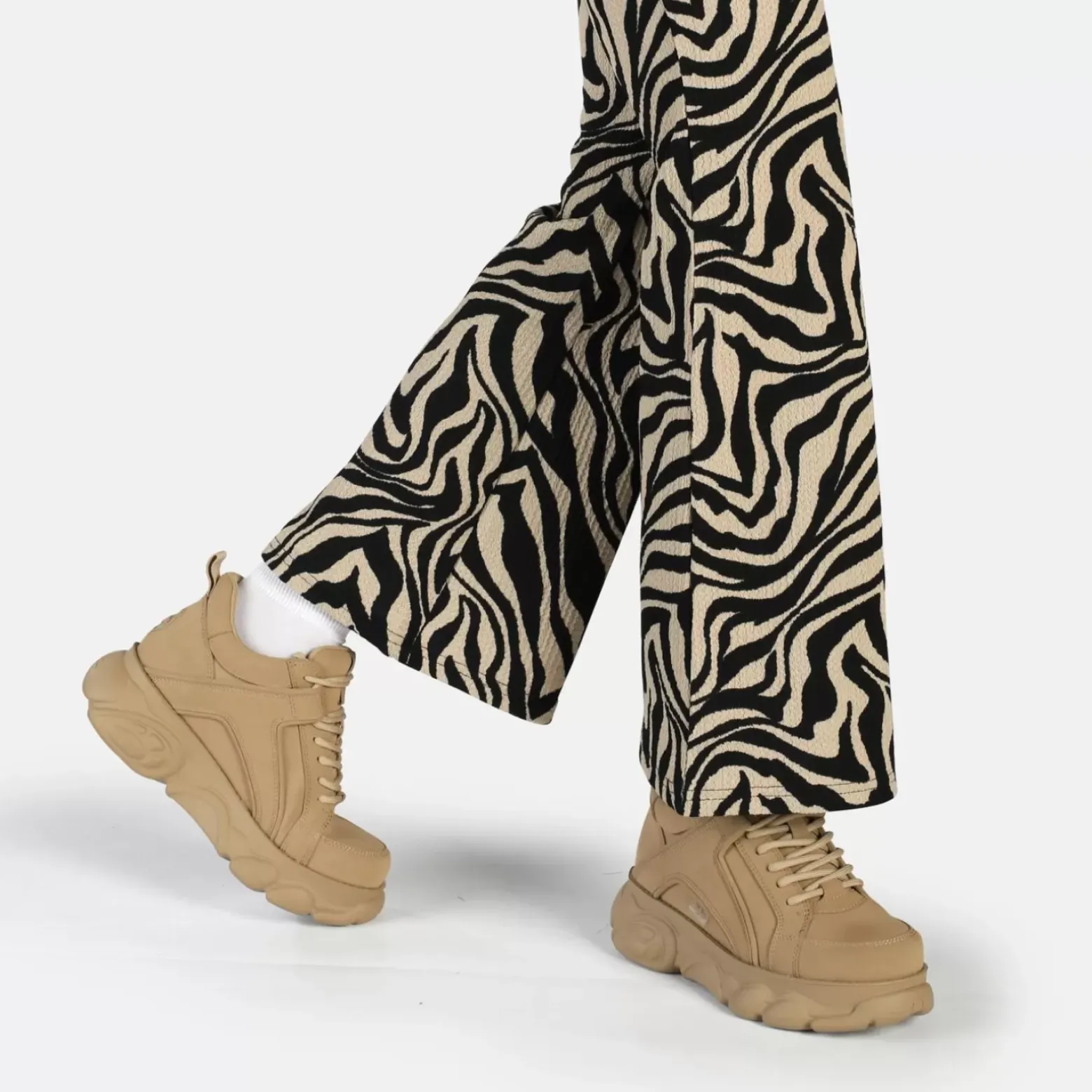 Sale BUFFALO Cld Corin Baskets Basses Vegan Taupe