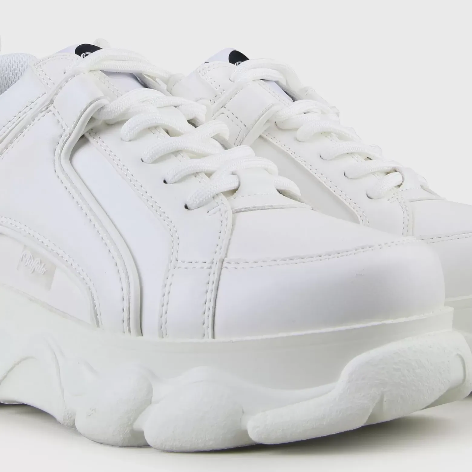 Discount BUFFALO Cld Corin Baskets Veganes Blanc