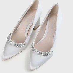 Shop BUFFALO Ester Escarpins Ivoire