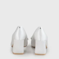 Shop BUFFALO Ester Escarpins Ivoire