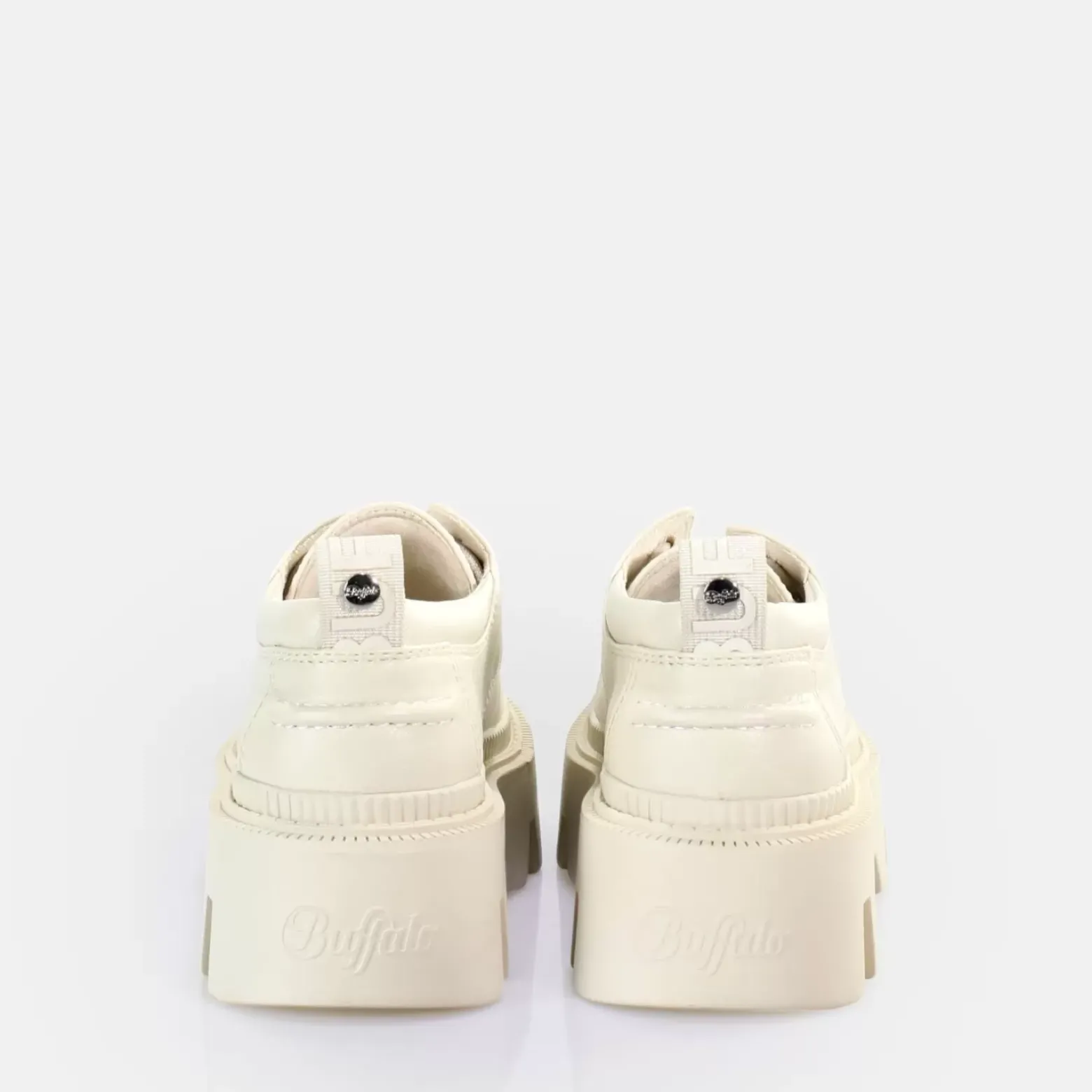 Clearance BUFFALO Flora Laceup Lo Chaussures Basses Vegan Creme
