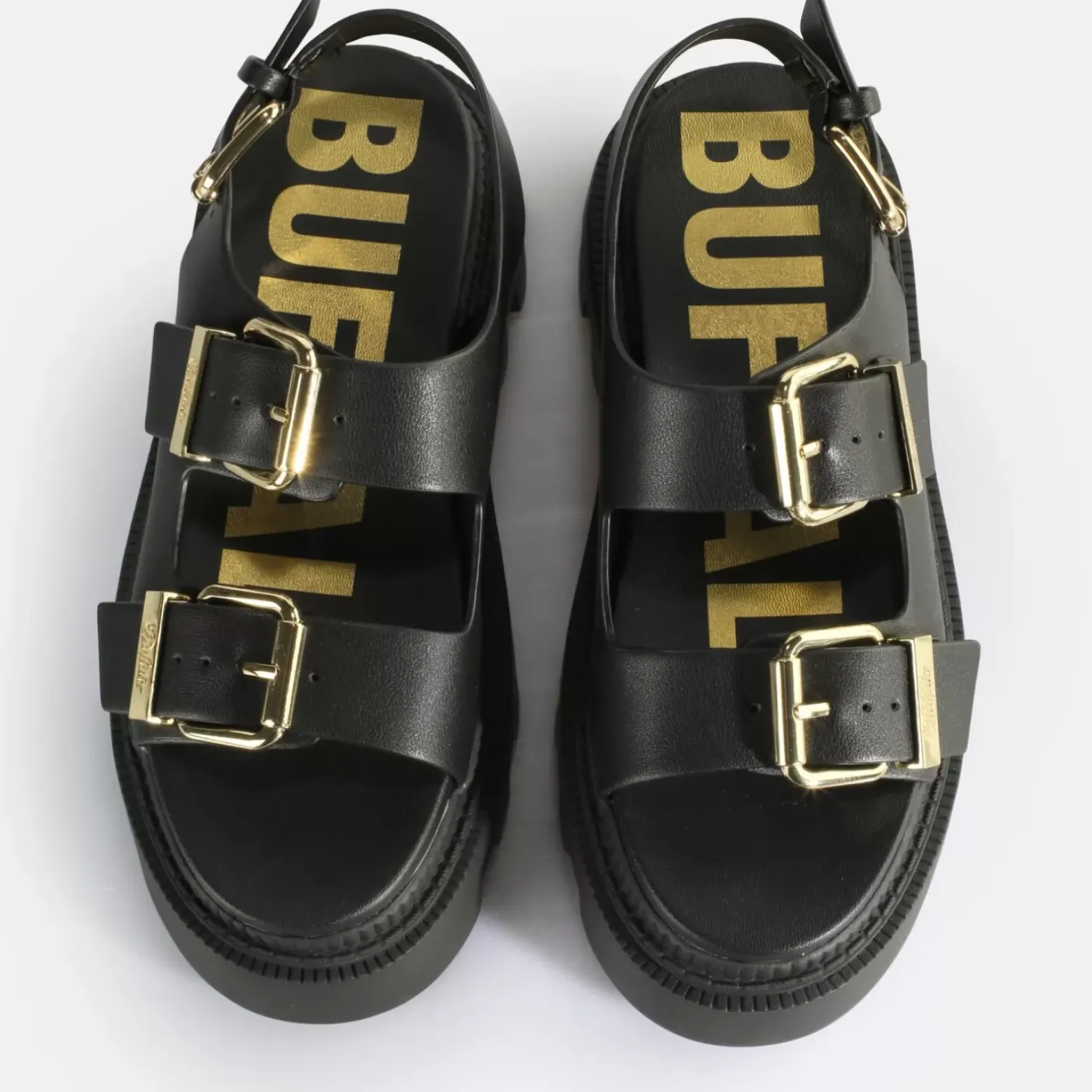 Cheap BUFFALO Flora On Sandales A Plateforme Veganes Noir