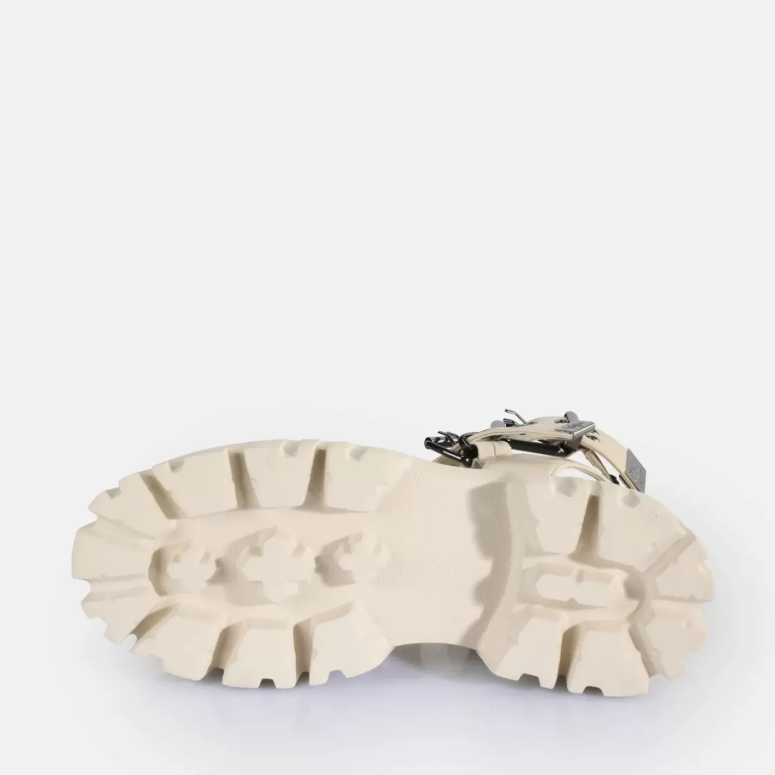 Shop BUFFALO Lion Choker Sandales A Plateforme Veganes Creme