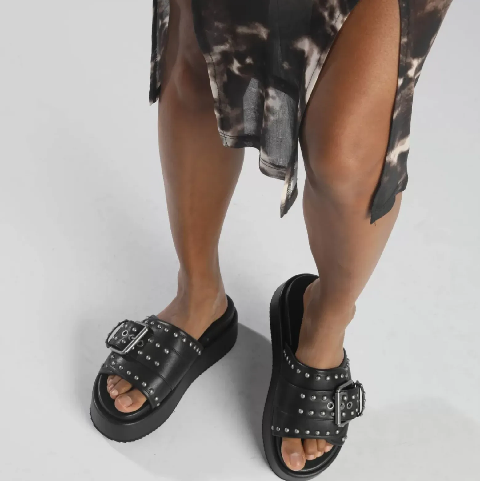 Best BUFFALO Noah Rock Slide Sandales A Plateforme Veganes Noir