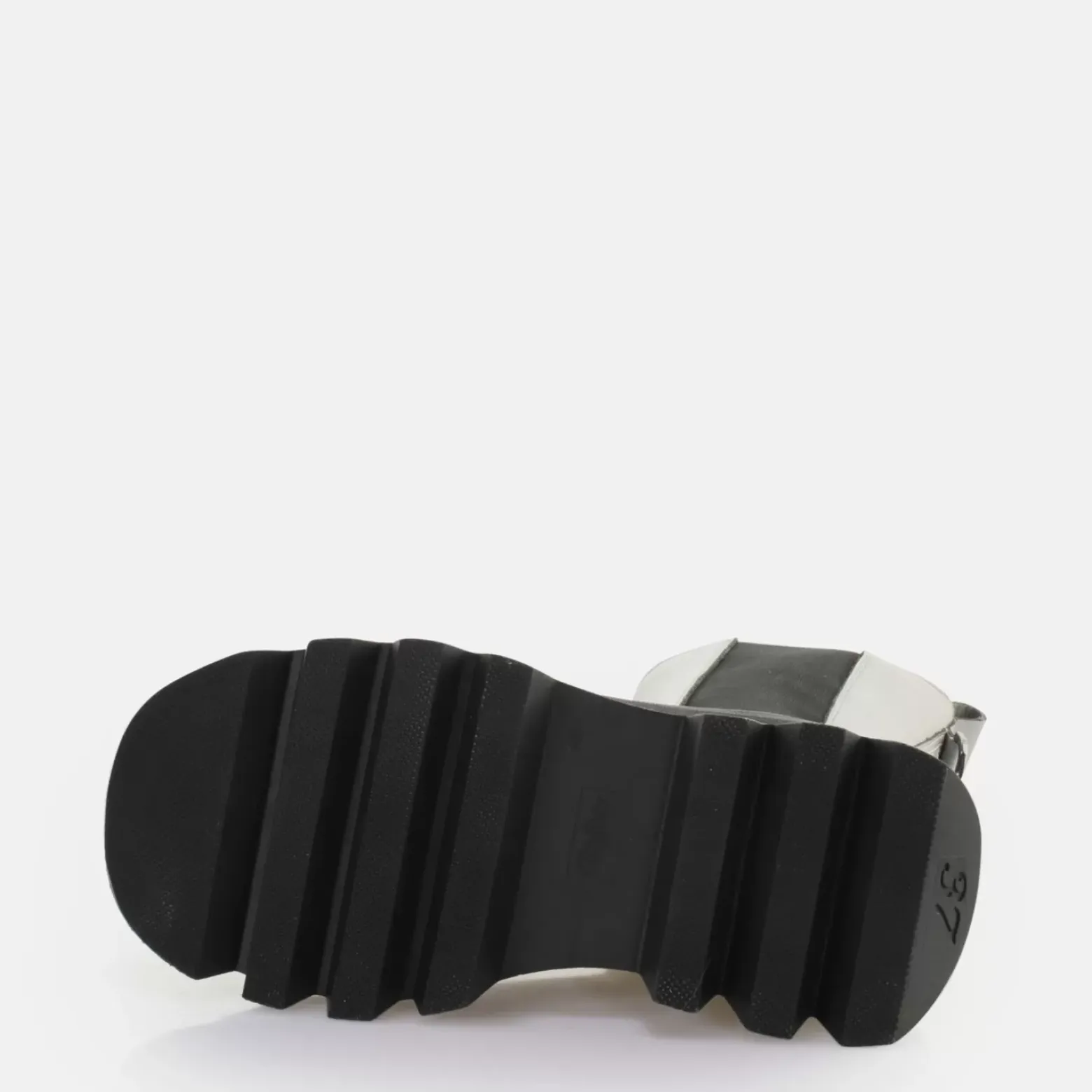 Best Sale BUFFALO Parker Chelsea Bottes Gris