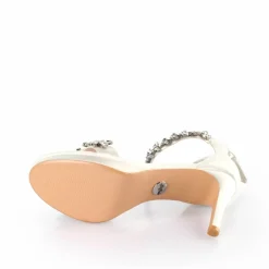 Shop BUFFALO Pia Sandales Ivoire