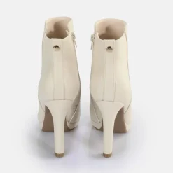 Shop BUFFALO Roxana Bottines Vegan Creme