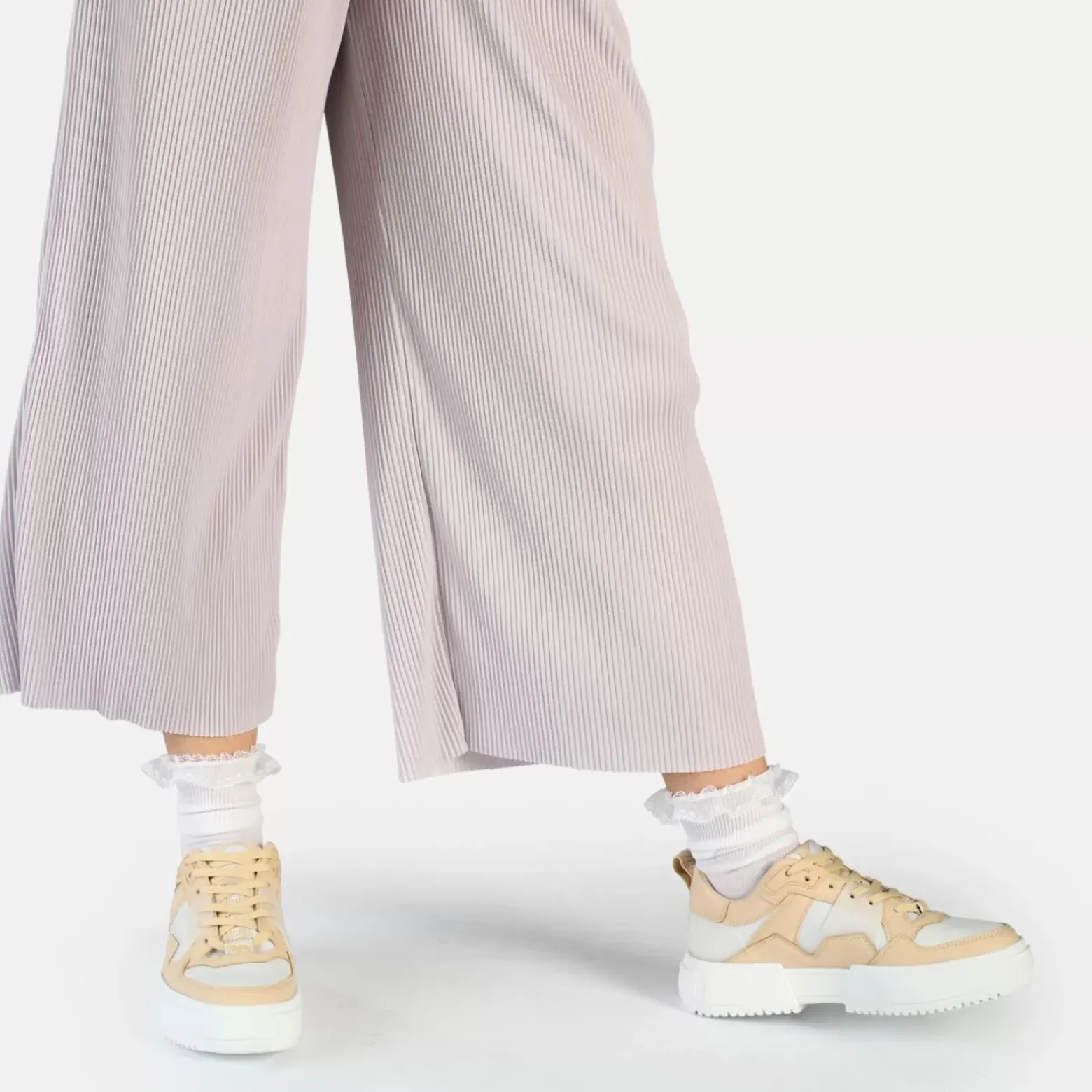 Clearance BUFFALO Rse V2 Baskets Basses Vegan Beige