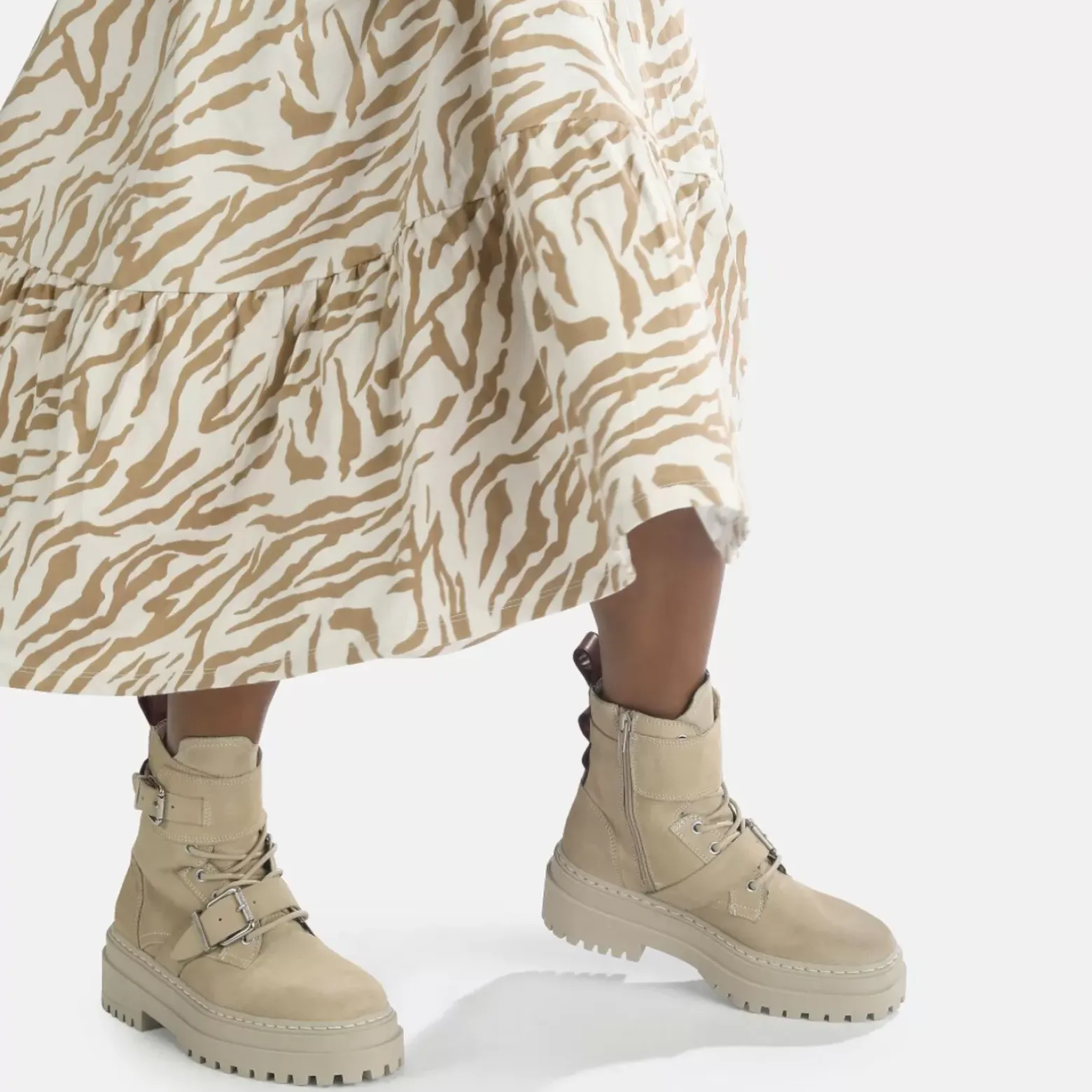 New BUFFALO Sari Bottines Cheville Cuir Suede Beige Multicolore