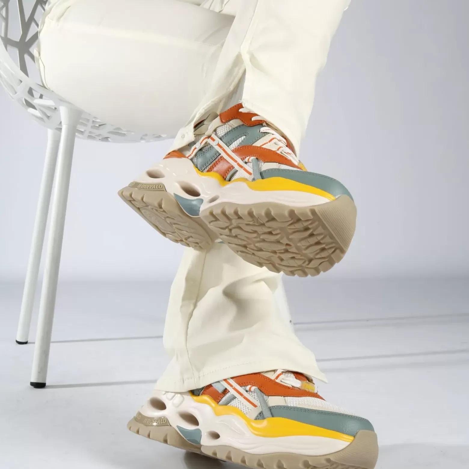 New BUFFALO Triplet Hollow Jaune